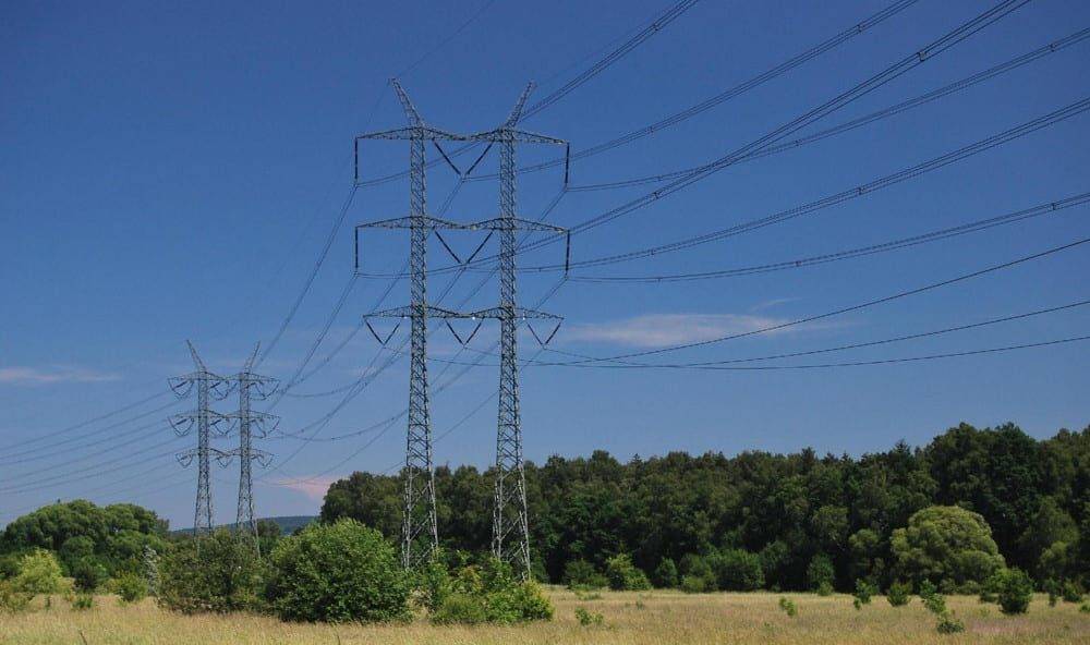 Types of Supporting Structures for Power Lines