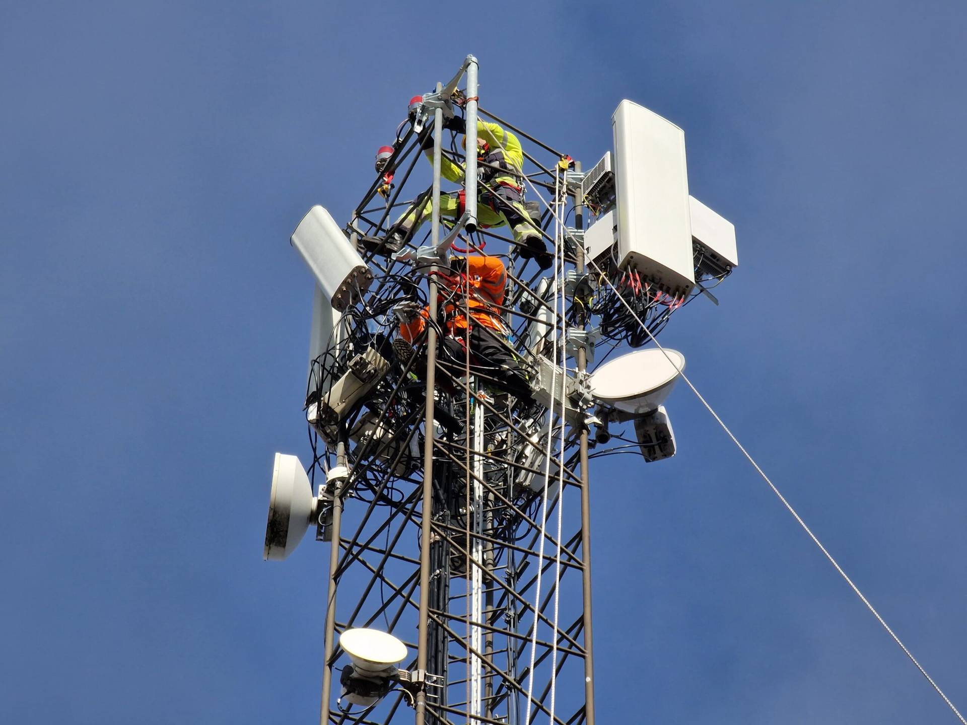 Installation of fifth-generation 5G mobile network, Sweden – el.demo.weblegend.pl