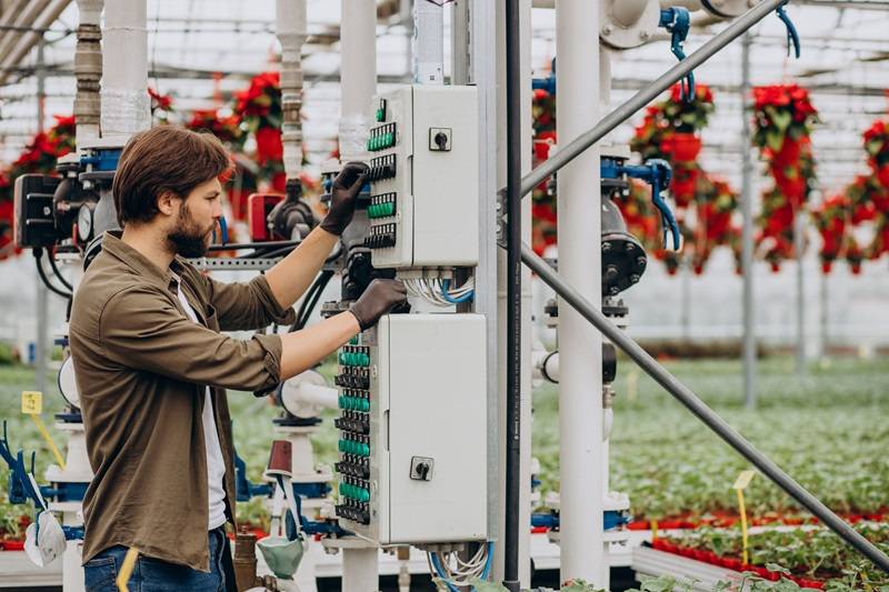 Surge protection of power lines