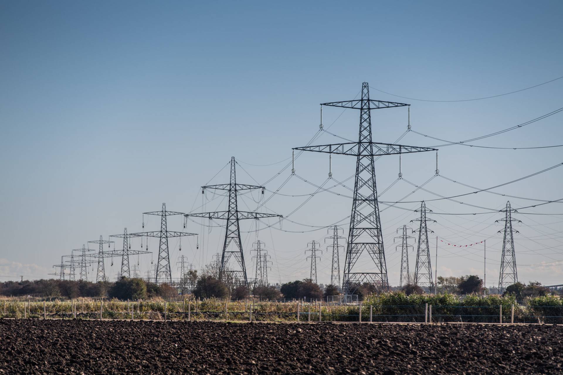 Construction of a double-track power line 400 kV Richborough – Canterbury North, United Kingdom – el.demo.weblegend.pl