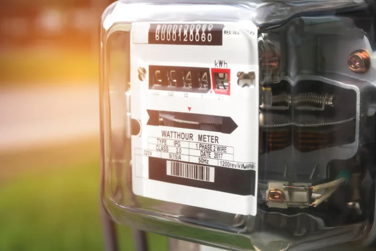 Smart electricity meters – what benefits do they offer to users and suppliers?