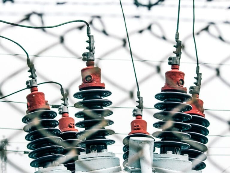 Voltage and current transformers – what are they and what are they used for?